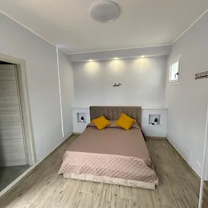 Fcoairporthouse Apartment Fiumicino
